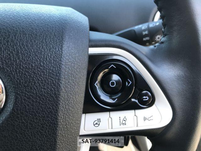 Toyota PRIUS PHV 2017-05 282546-19