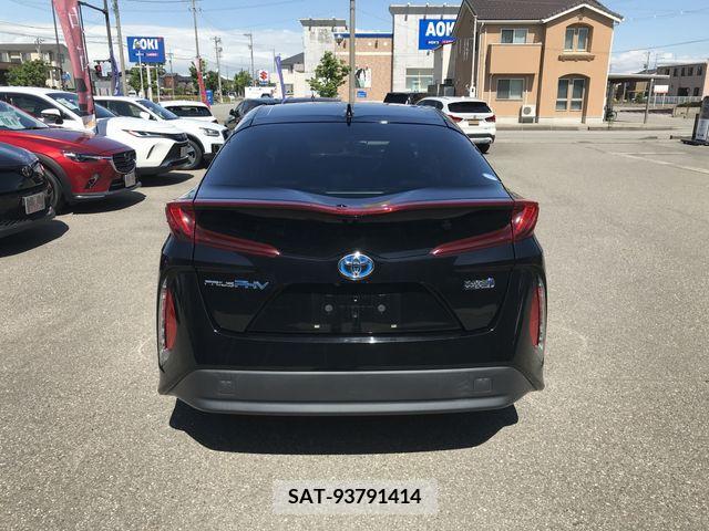 Toyota PRIUS PHV 2017-05 282546-6