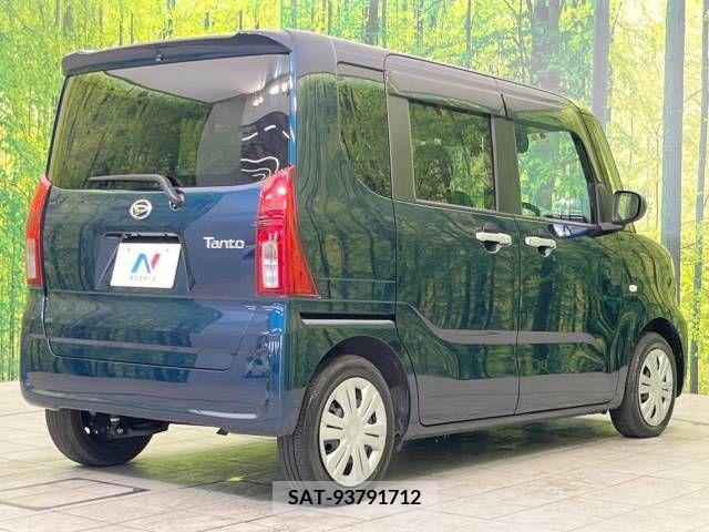 Daihatsu TANTO 2022-11 383843-17