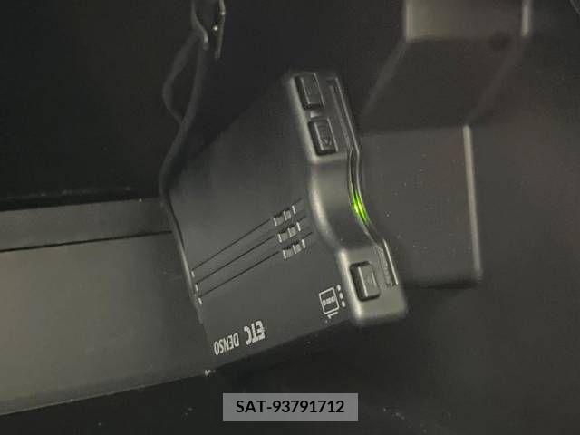 Daihatsu TANTO 2022-11 383843-7