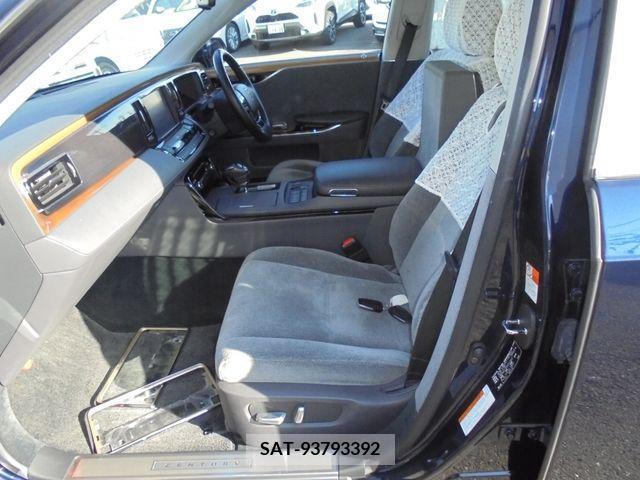 Toyota CENTURY 2018-07 294821-12
