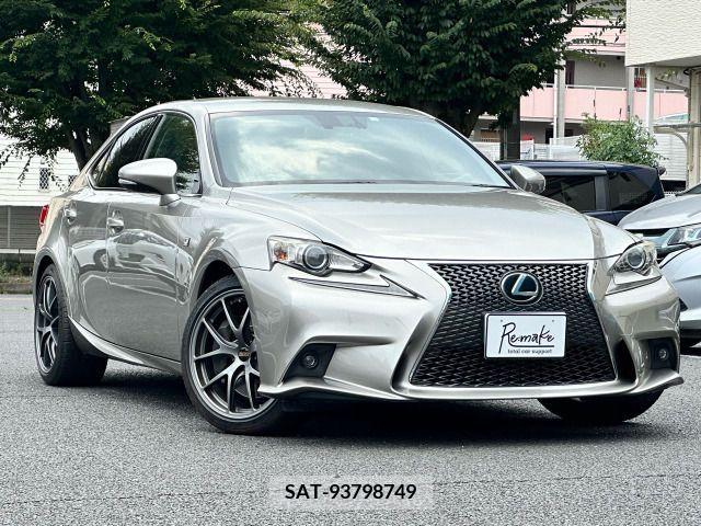 Lexus IS 2013-11 362841-2