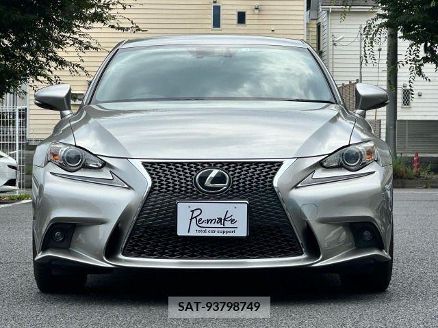 Lexus IS 2013-11 362841-1