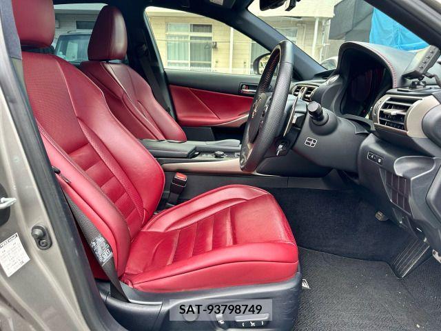 Lexus IS 2013-11 362841-9