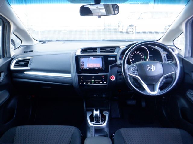 Honda FIT HYBRID 2018-09 22767-1