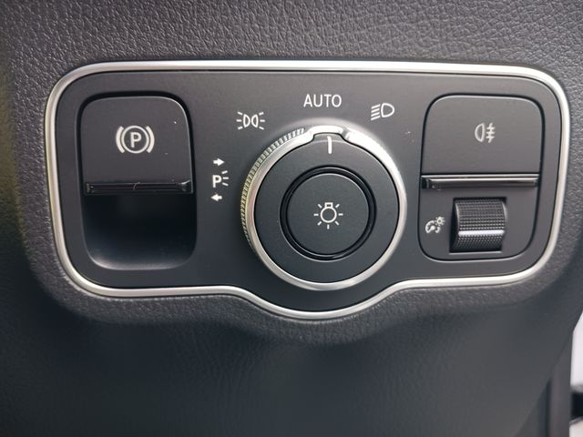 Mercedes Benz B-CLASS 2022-06 186234-20