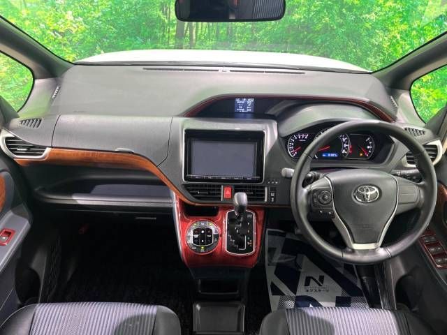 Toyota VOXY 2015-02 21316-1