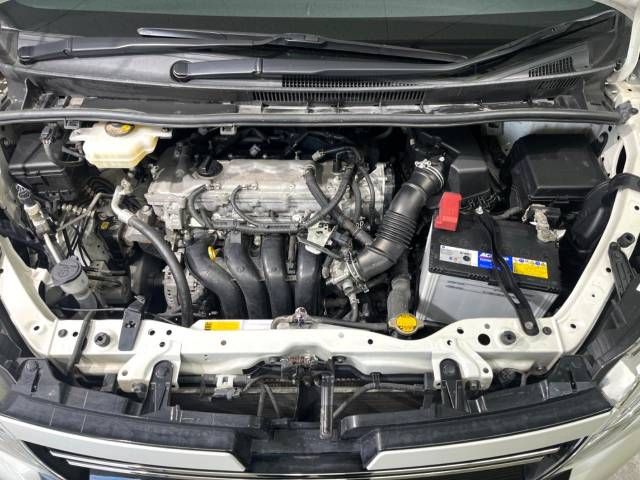 Toyota VOXY 2015-02 21316-19