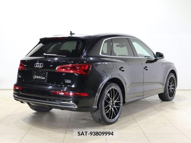 Audi Q5 2017-12 317988-7