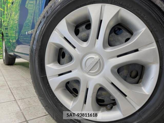 Nissan NOTE 2018-04 365439-13