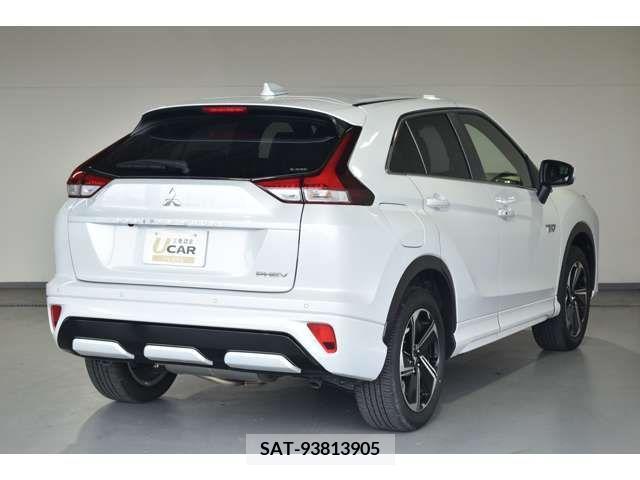 Mitsubishi ECLIPSE CROSS 2022-11 303870-1