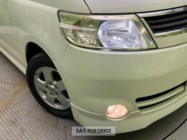 Nissan SERENA 2005-08 393895-12