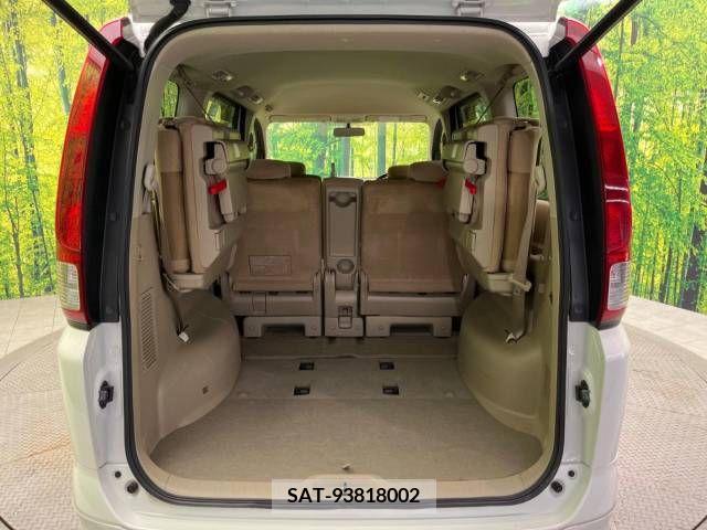 Nissan SERENA 2005-08 393895-10