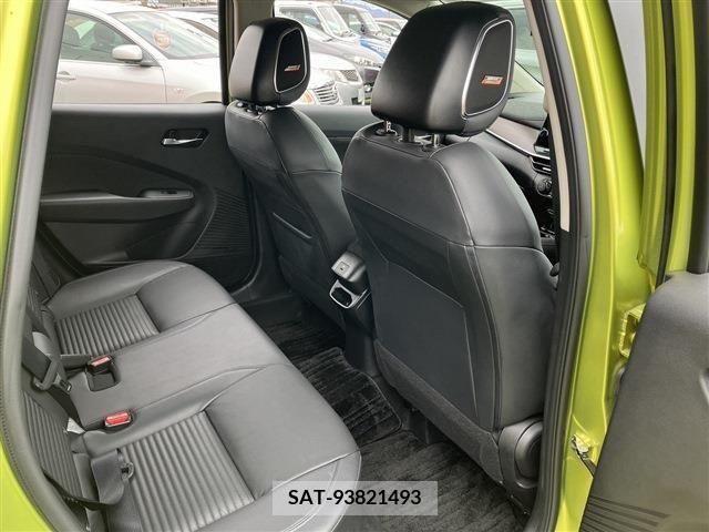 Nissan AURA 2021-08 211519-4