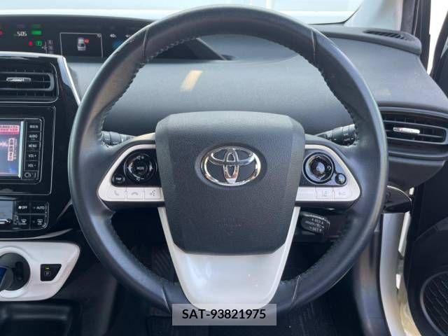 Toyota PRIUS 2017-05 393419-11