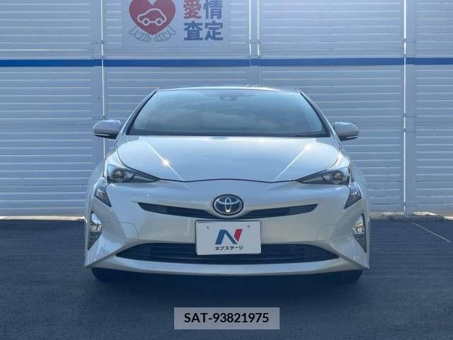 Toyota PRIUS 2017-05 393419-14