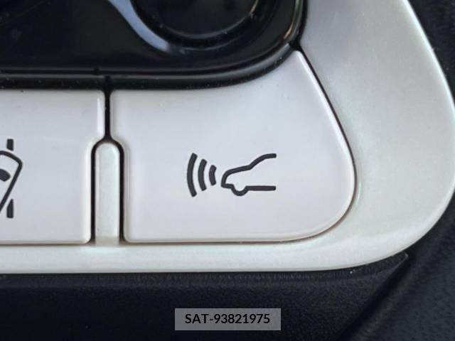 Toyota PRIUS 2017-05 393419-6