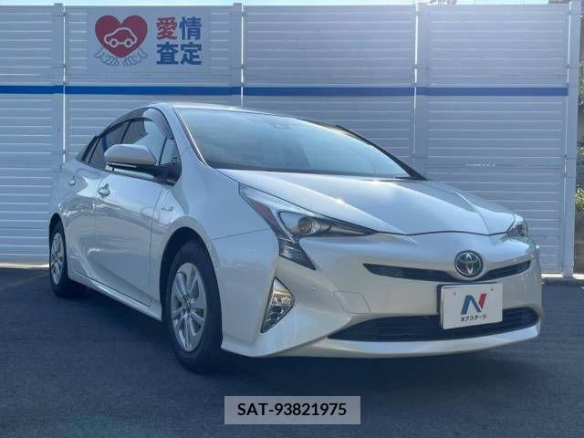 Toyota PRIUS 2017-05 393419-16