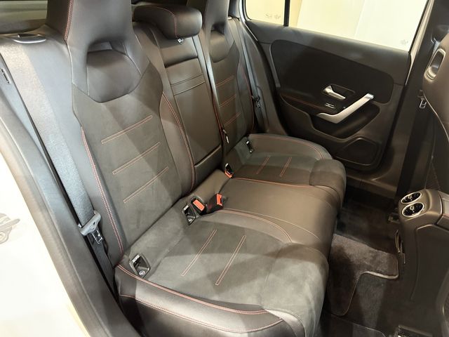 Mercedes Benz A-CLASS 2019-05 7282-8