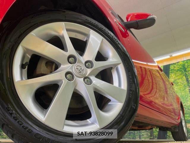 Toyota AQUA 2013-03 260586-9