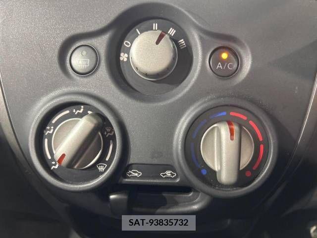 Nissan NOTE 2013-06 381016-7