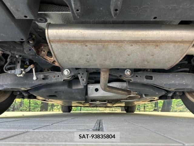 Toyota PRIUS 2017-05 341793-19