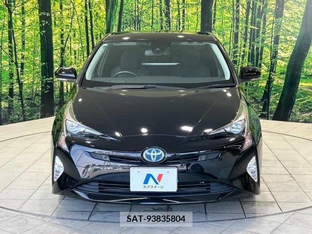 Toyota PRIUS 2017-05 341793-14