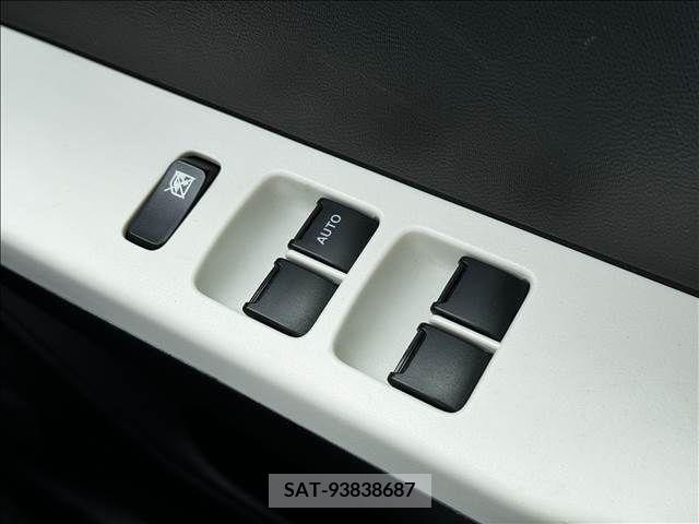 Mazda CAROL 2015-05 264512-17