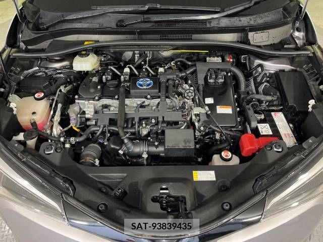 Toyota C-HR 2017-05 223337-18