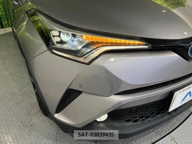 Toyota C-HR 2017-05 223337-13