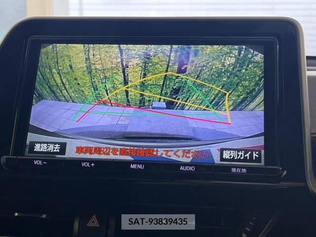 Toyota C-HR 2017-05 223337-3