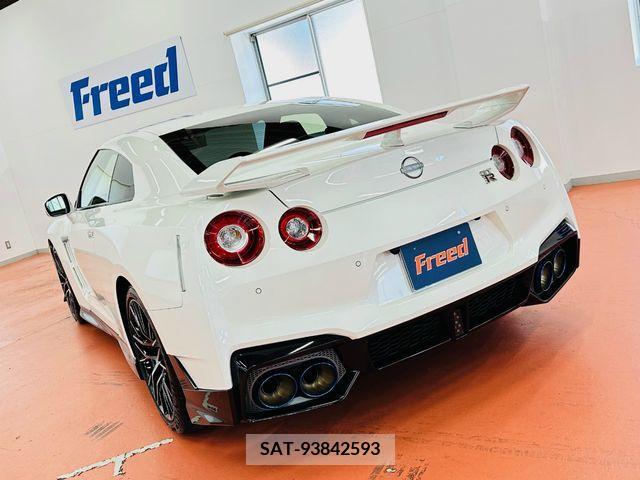 Nissan GT-R 2023-05 315023-2