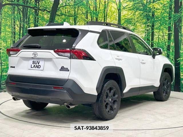 Toyota RAV4 2021-08 379568-15
