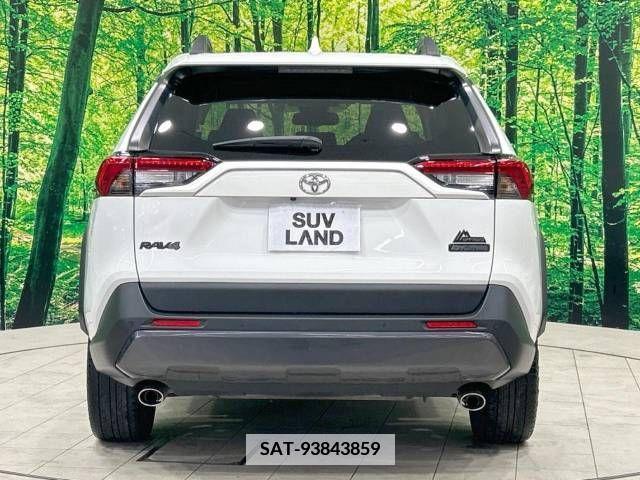 Toyota RAV4 2021-08 379568-13