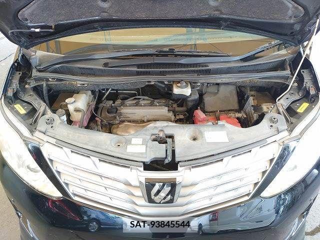 Toyota ALPHARD 2010-09 299838-13