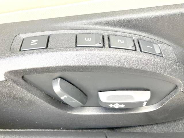 Volvo V40 2020-03 188002-9