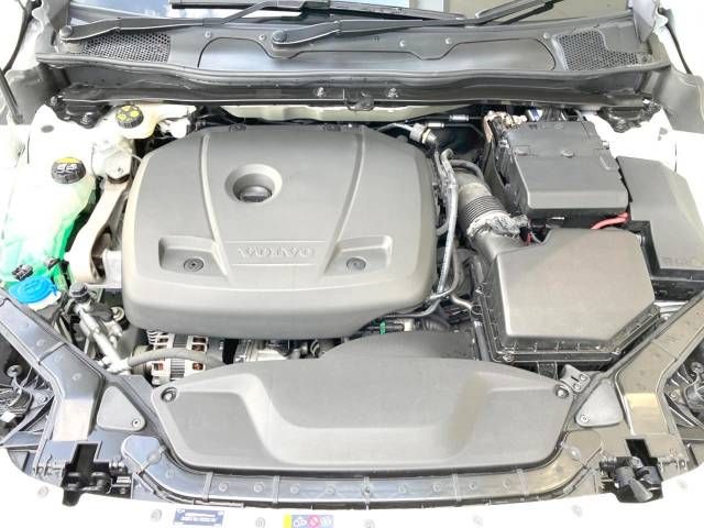 Volvo V40 2020-03 188002-19