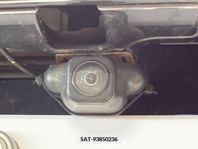 Toyota HARRIER 2015-12 373183-7