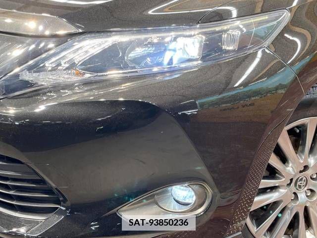 Toyota HARRIER 2015-12 373183-12