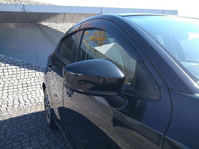 Mazda DEMIO 2015-01 13710-4