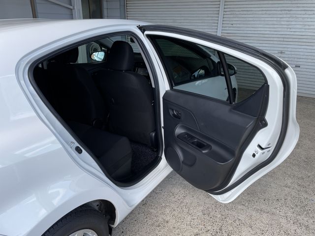 Toyota AQUA 2017-06 8510-19