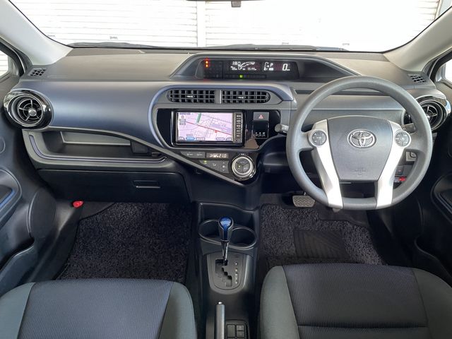 Toyota AQUA 2017-06 8510-9