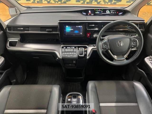 Honda e 2021-10 246161-1