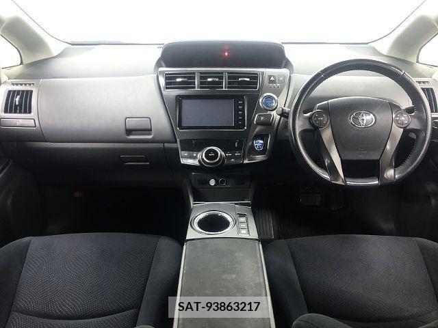 Toyota PRIUS ALPHA 2014-10 246478-1