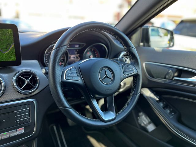 Mercedes Benz GLA-CLASS 2018-03 1849-9