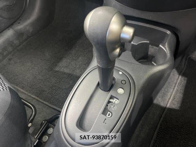 Nissan MARCH 2013-10 377936-19