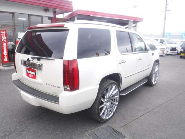 Cadillac ESCALADE 2007-02 1551-6