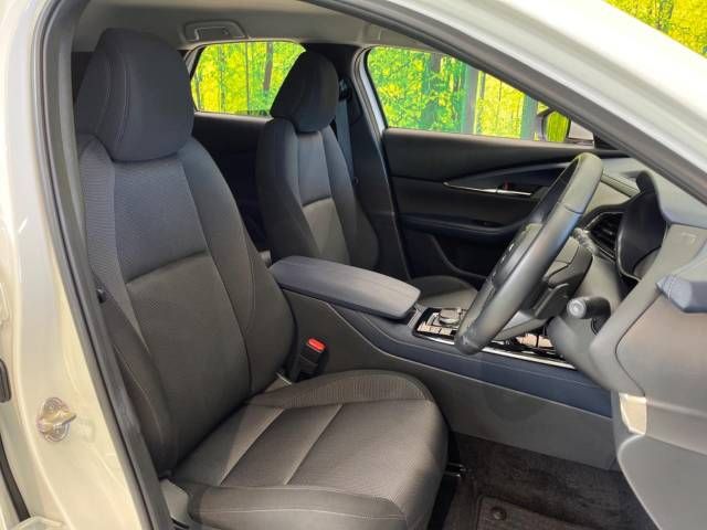 Mazda CX-30 2023-03 195688-6