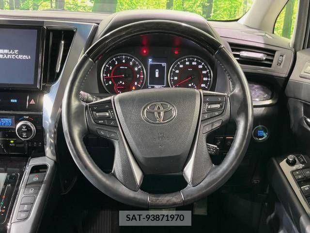 Toyota VELLFIRE 2018-06 332952-11
