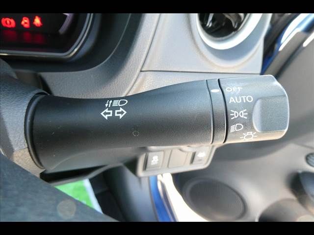 Nissan NOTE 2016-06 6722-24